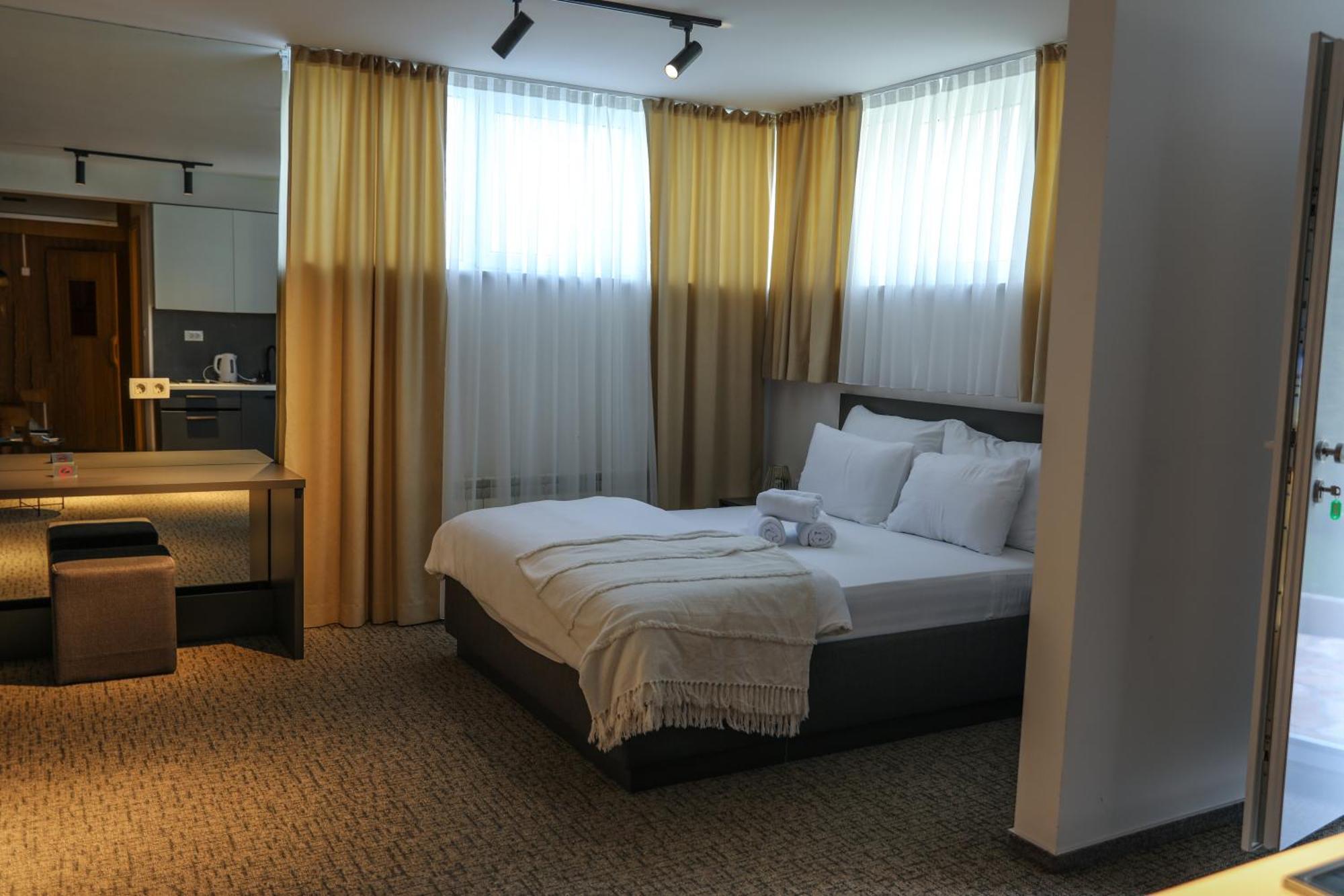 סראייבו Studio Apartments Visit Point מראה חיצוני תמונה