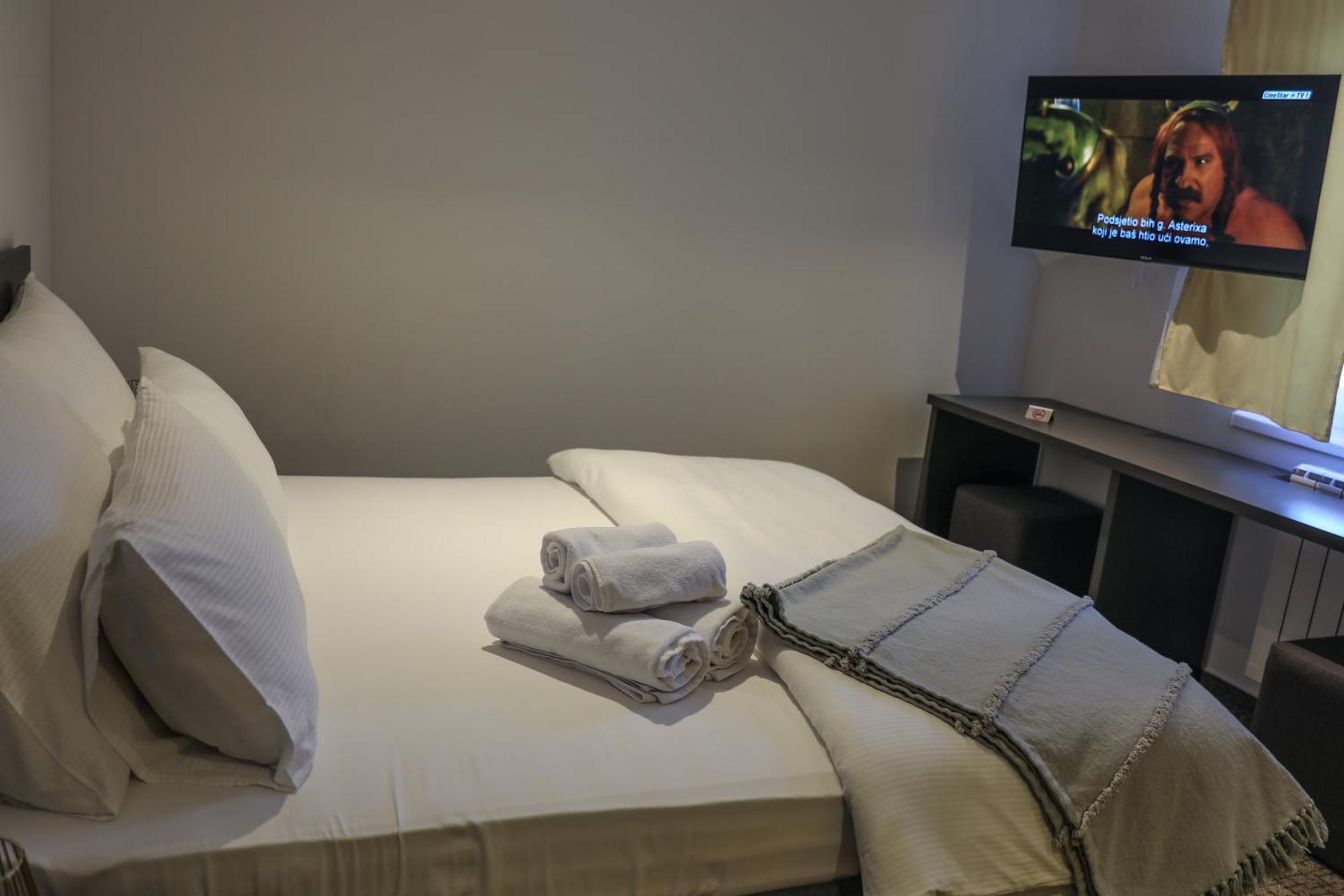 סראייבו Studio Apartments Visit Point מראה חיצוני תמונה